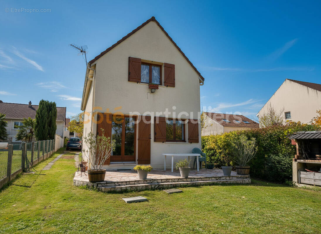 Maison à LIMEIL-BREVANNES