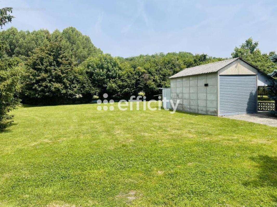 Terrain à SAINT-MAIXENT