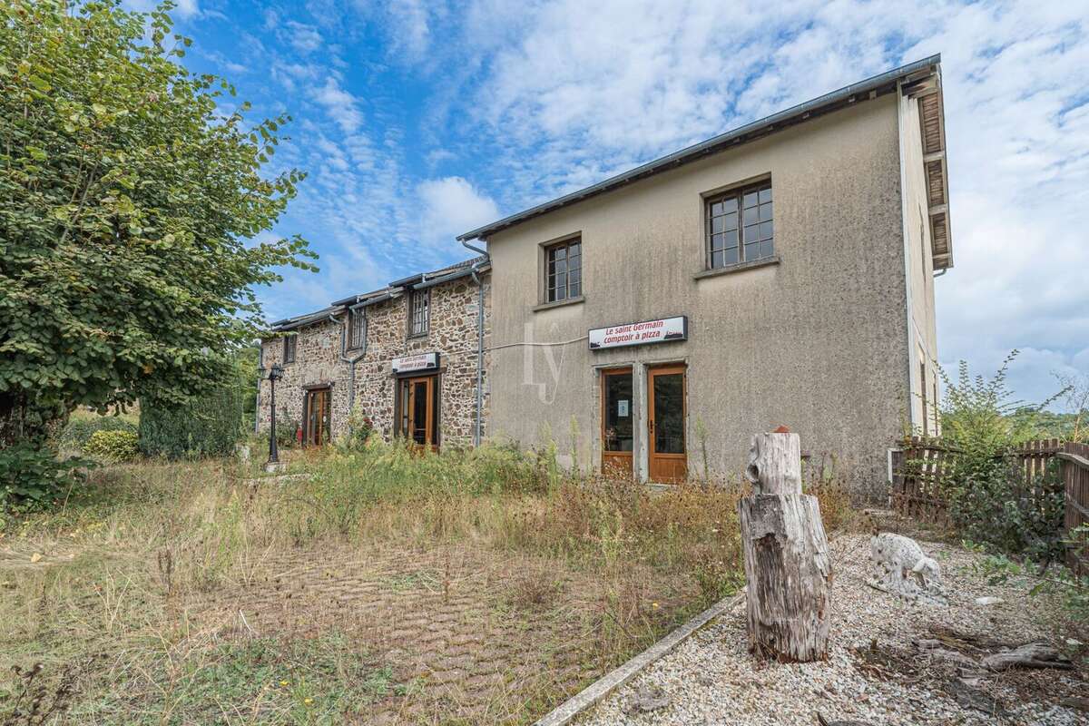 Maison à SAINT-GERMAIN-LES-BELLES