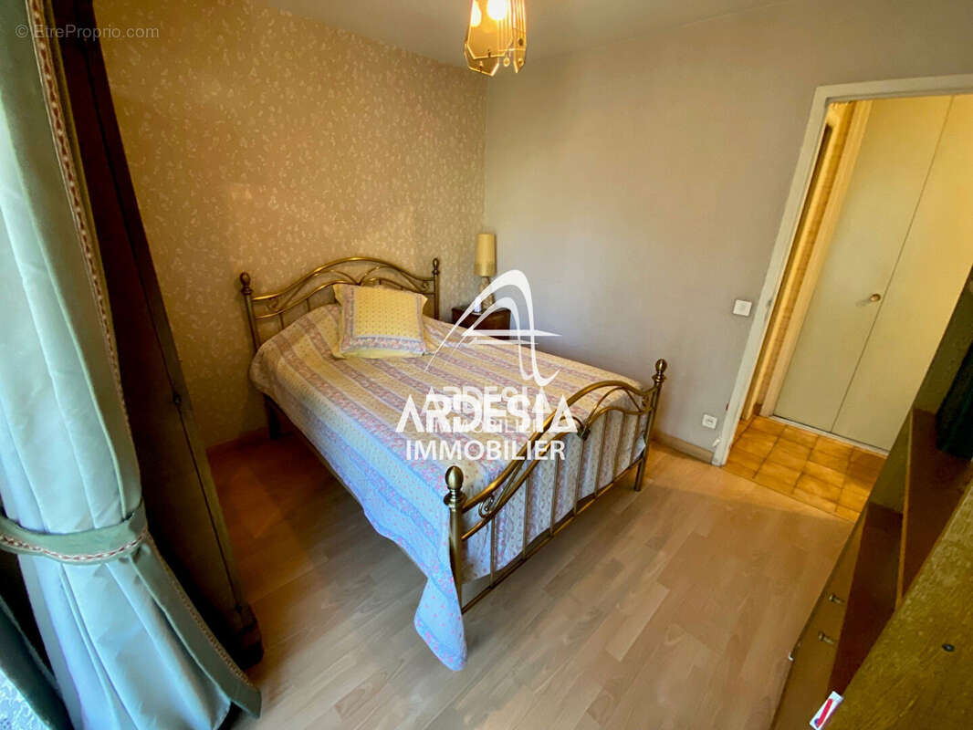 À vendre à Saint-Jean-de-Maurienne   Appartement lumineux avec balcon et garage - photo 13