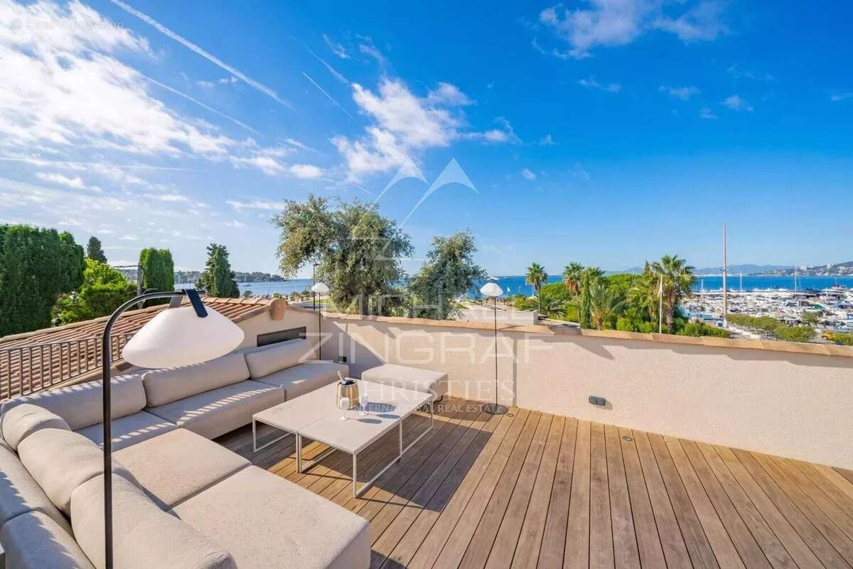 Maison à ANTIBES