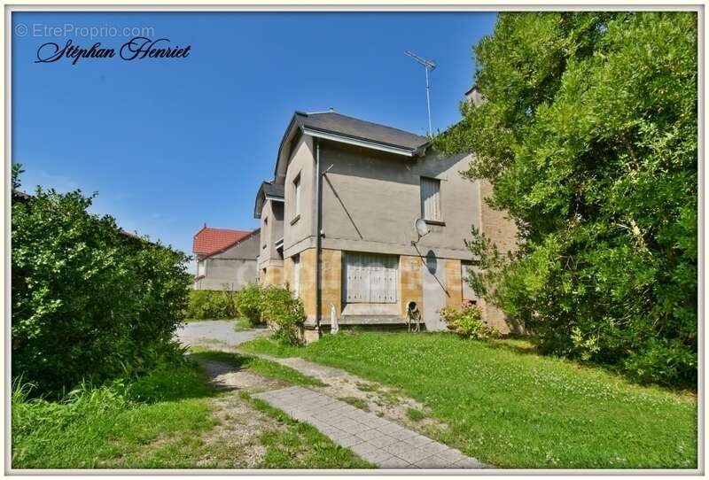 Maison à vendre 10 pièces VOUZIERS (08) - photo 5