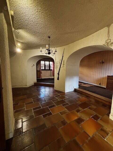 Maison à MONTATAIRE