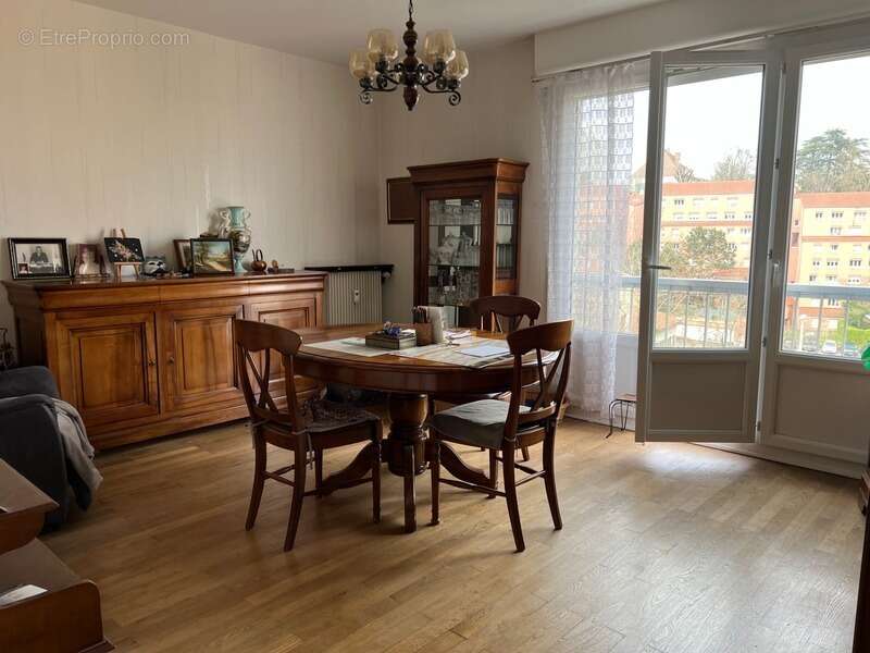Appartement à LYON-4E