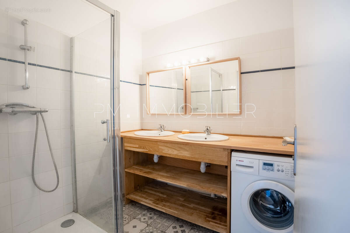 Appartement à AUBAGNE