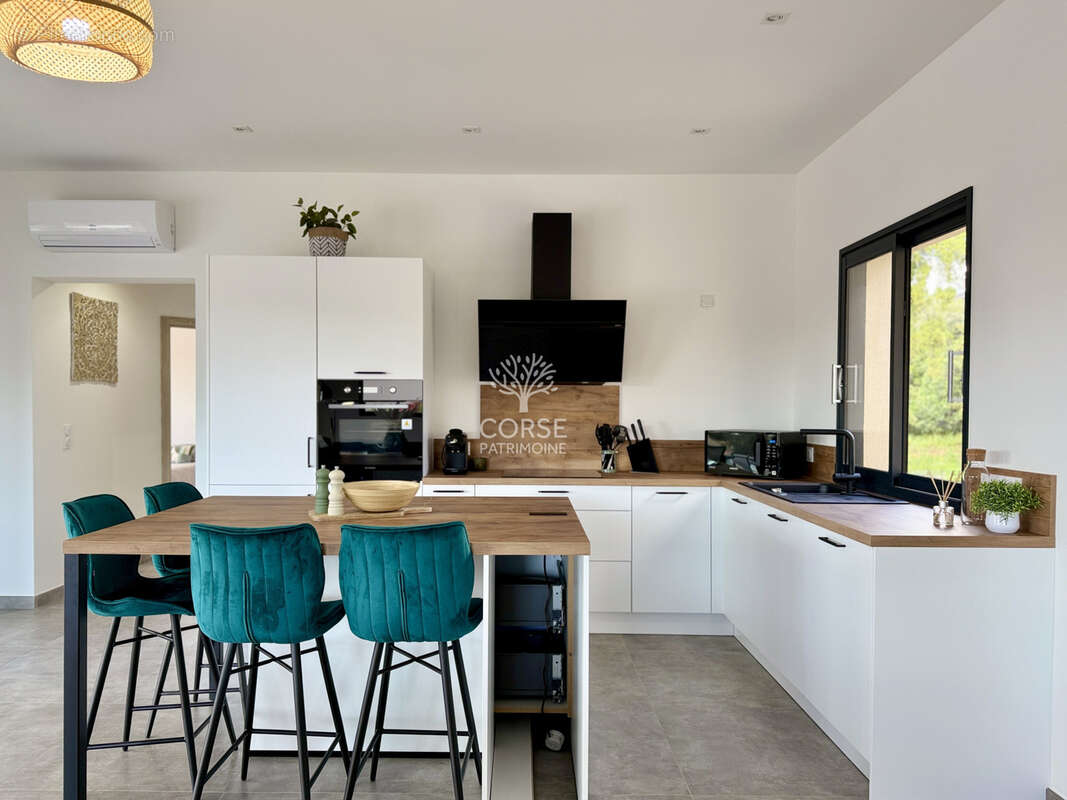 Maison à PORTO-VECCHIO