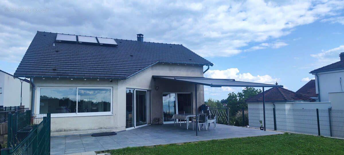 Maison récente sur Théding - photo 2