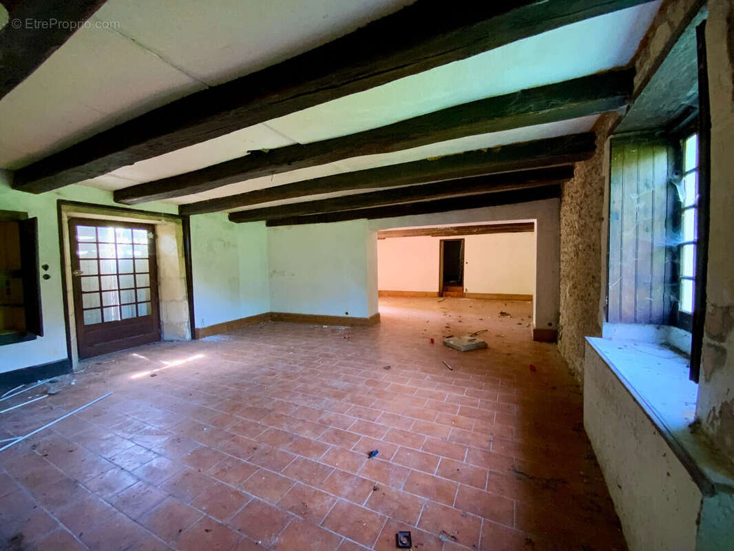 Maison à MIRAMBEAU