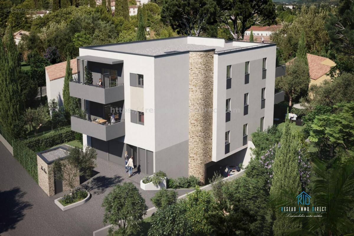 Appartement à FREJUS