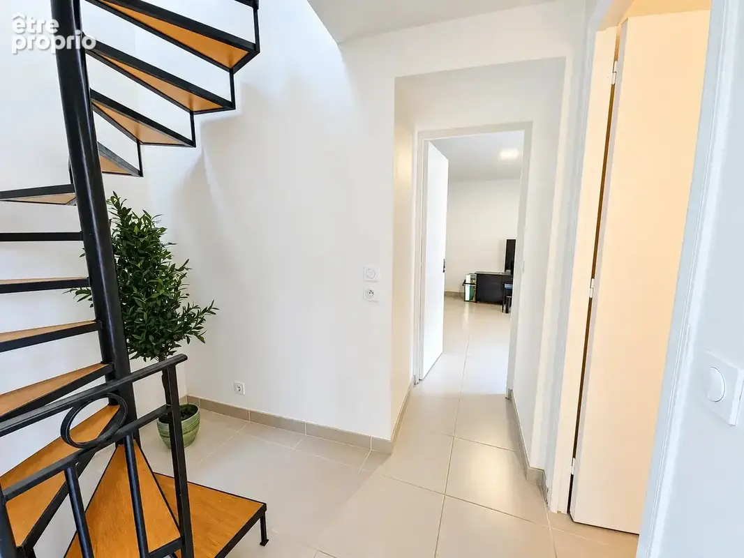 MAISON D'HABITATION - 3 Chambres - Villages proches toutes commodités - photo 7