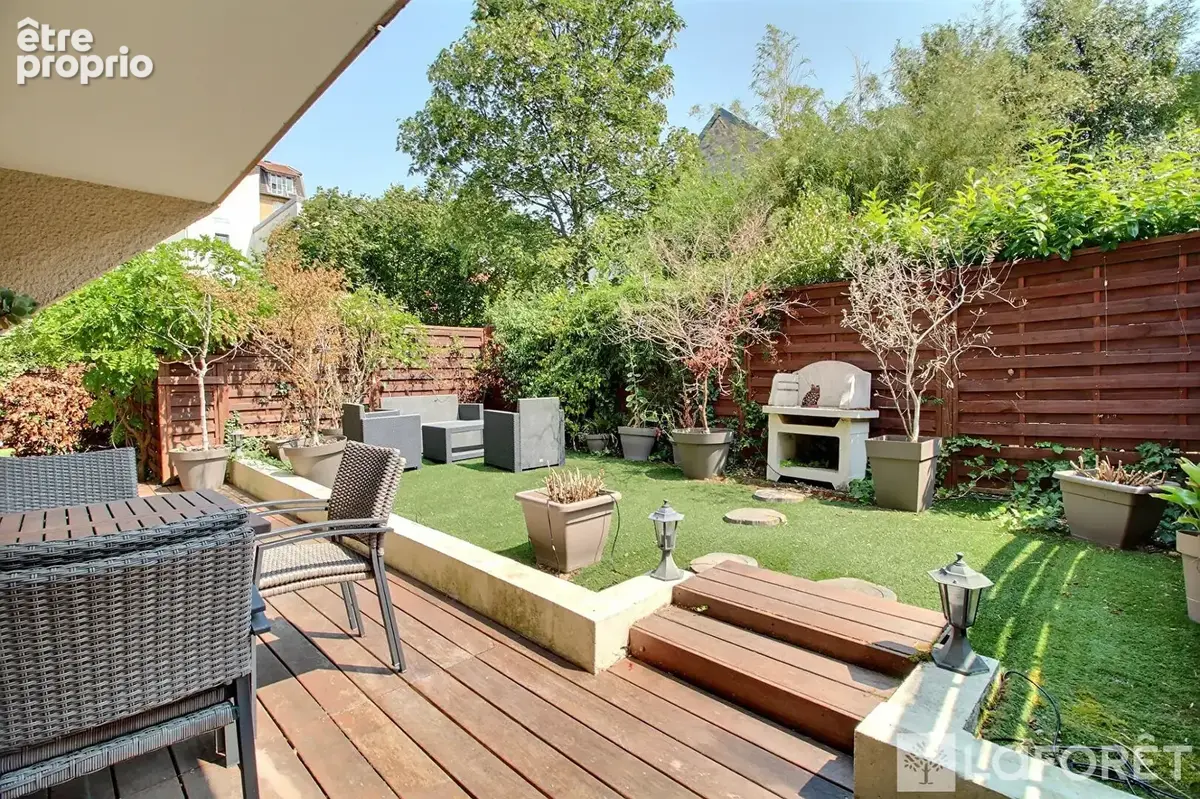 Photo Appartement à La Garenne-Colombes au prix de 525 000€