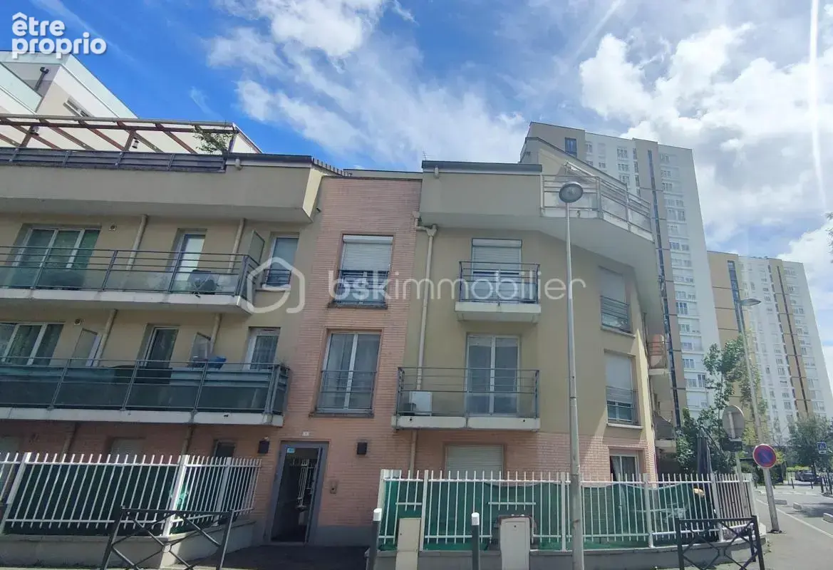 Appartement 4 pièces 83 m² – 2 terrasses – Parking – Ascenseur – Langevin - photo 3