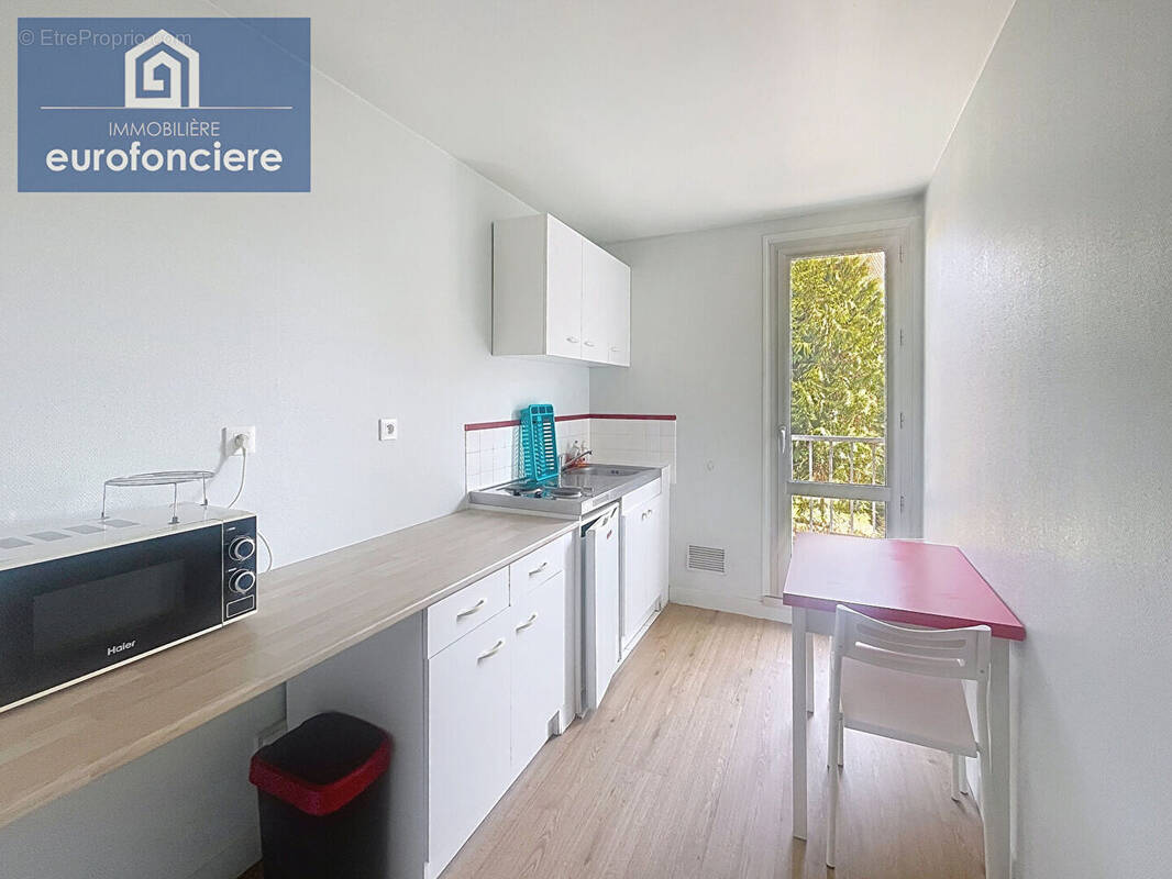 Appartement à SAINT-JULIEN-LES-VILLAS