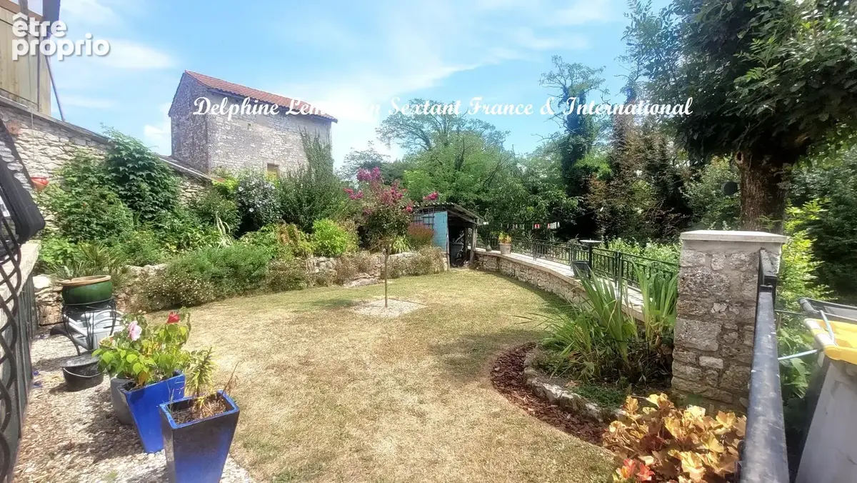 Maison en pierre avec 4 chambres et jardin clos - photo 3