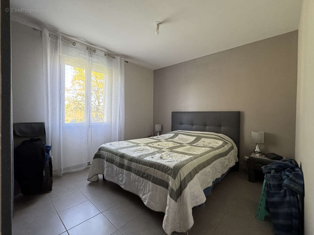 Maison à BAIGNES-SAINTE-RADEGONDE