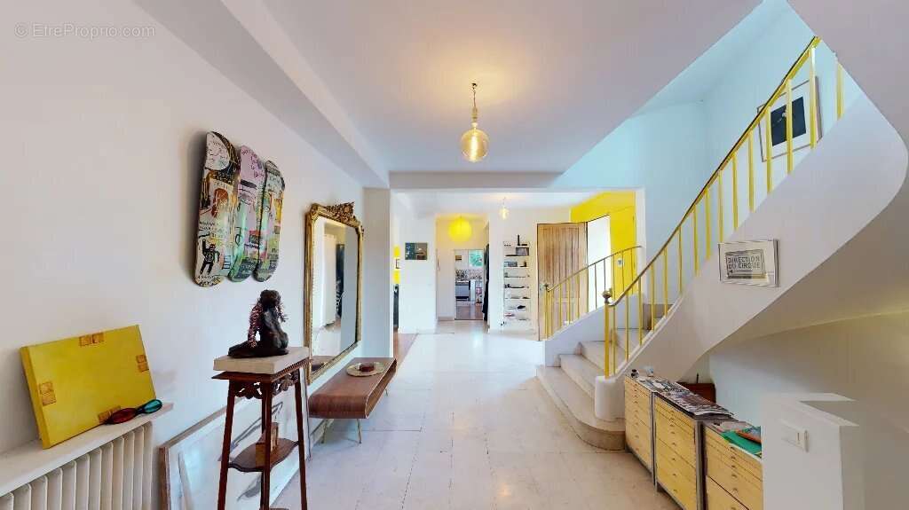 Maison à FEUCHEROLLES