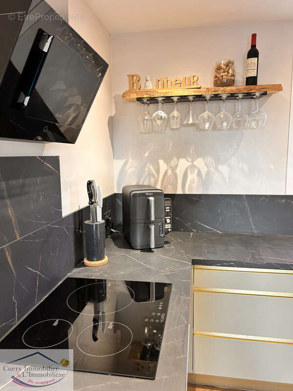 Appartement à CUERS
