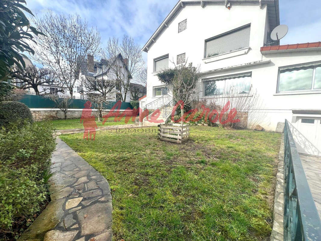 Maison à JOINVILLE-LE-PONT