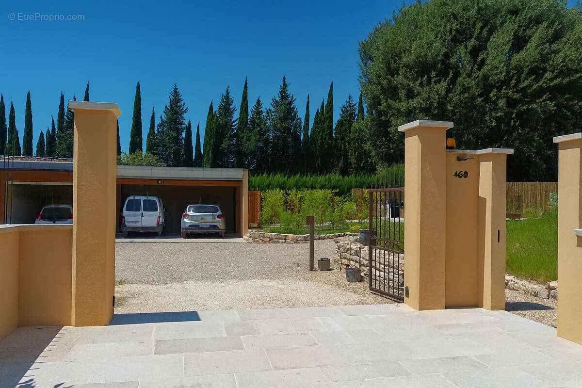 Maison à BEAUMES-DE-VENISE