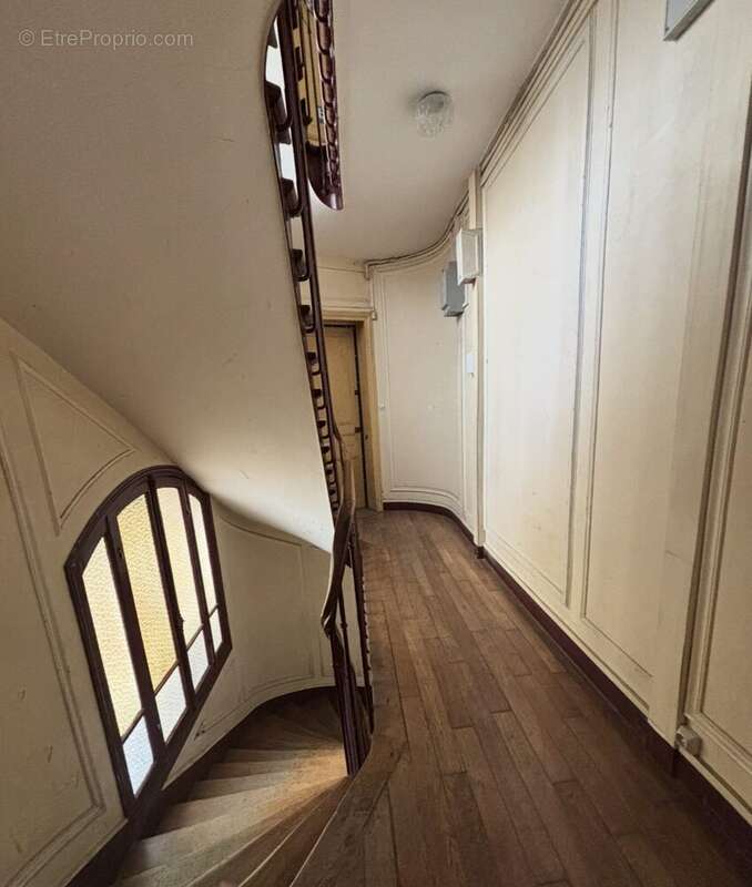 Appartement à PARIS-20E