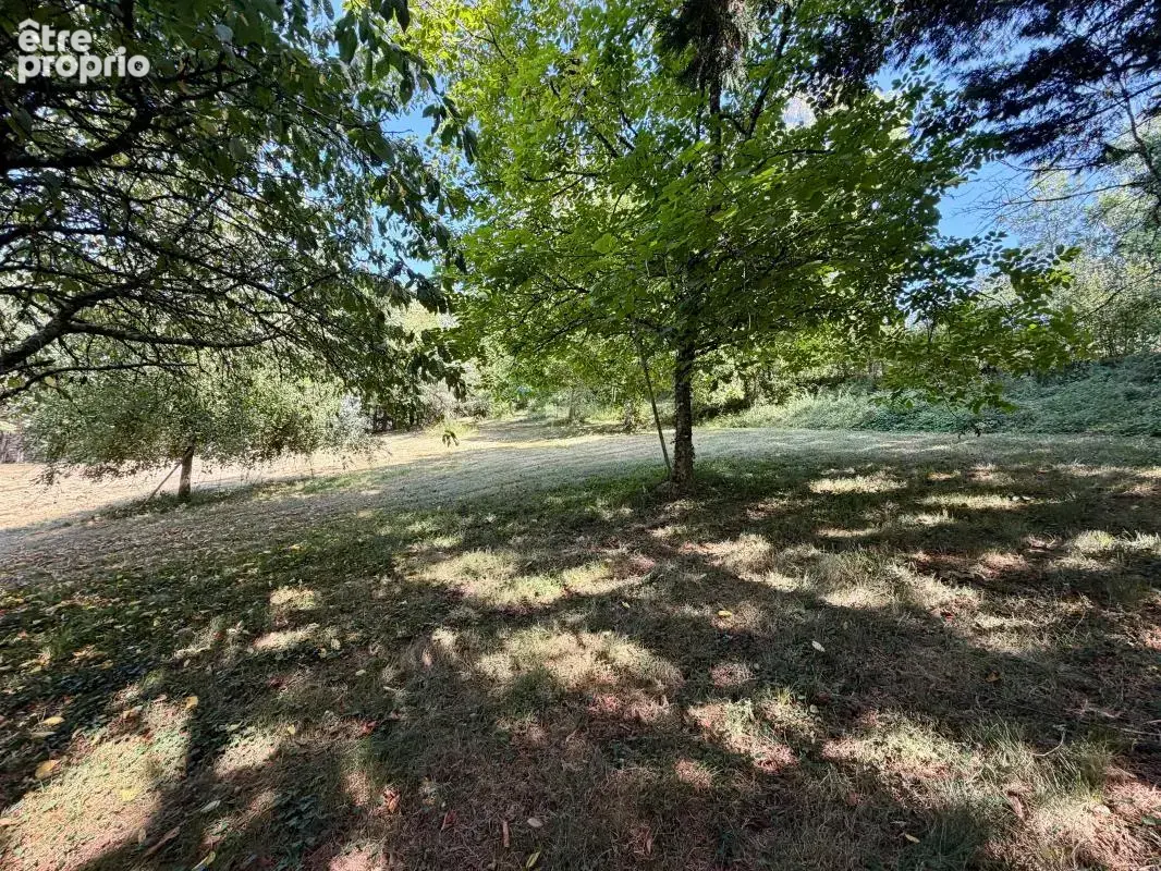 Terrain 2500m² avec commerces à pied - photo 4