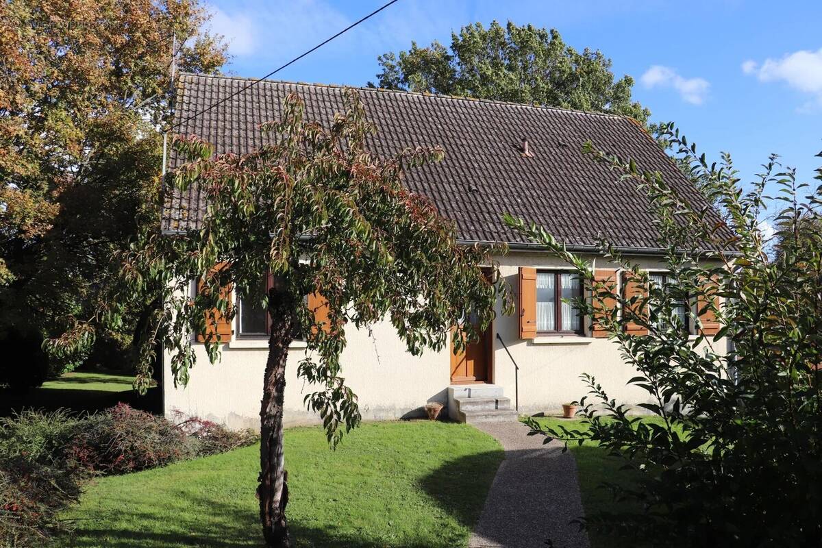 Maison à LA FERTE-SOUS-JOUARRE