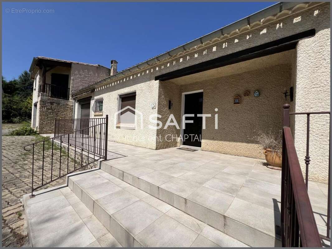 Photo 4 - Maison à LAVALETTE