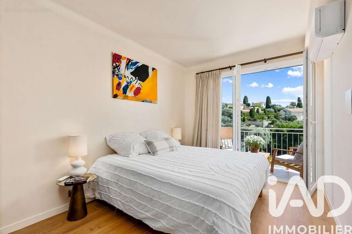 Photo 8 - Appartement à ROQUEBRUNE-CAP-MARTIN