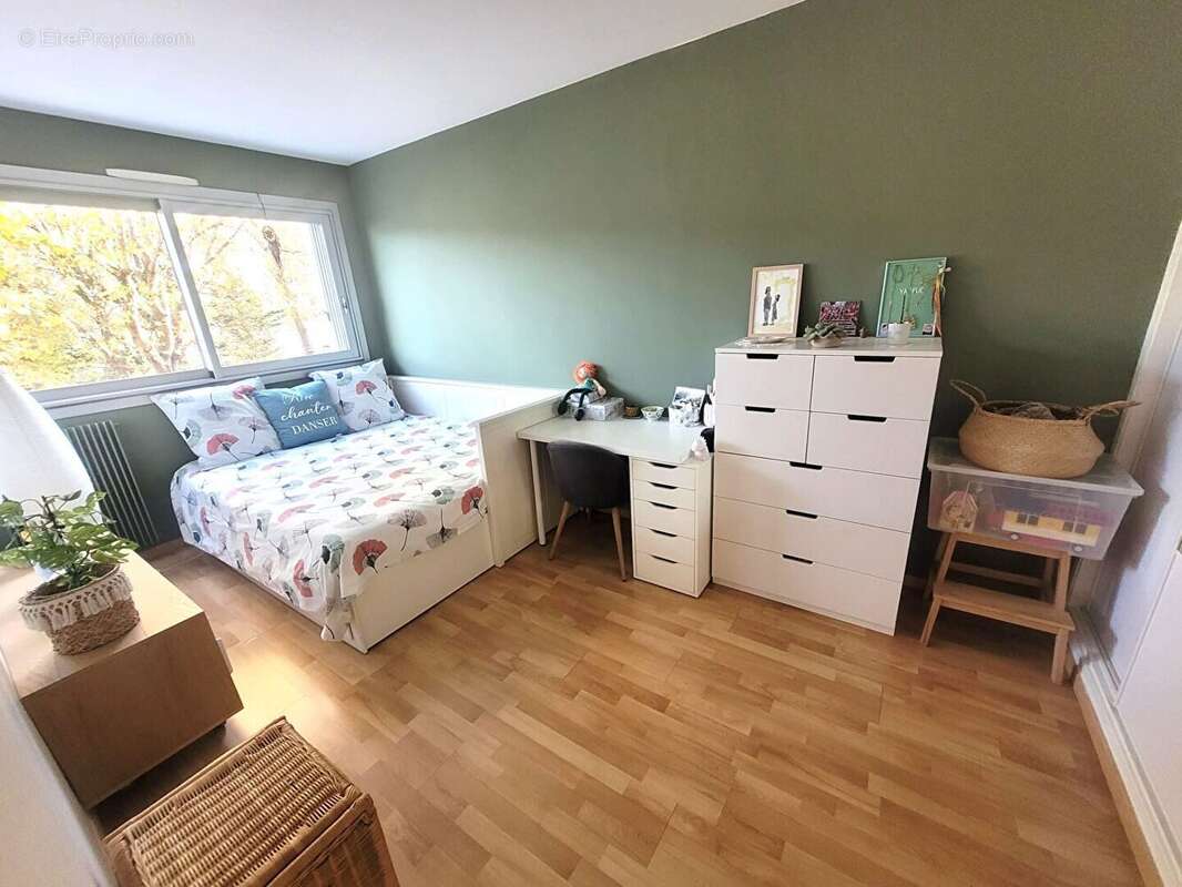 Appartement à LE BOURGET