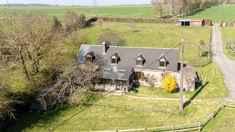 Maison à L'AIGLE