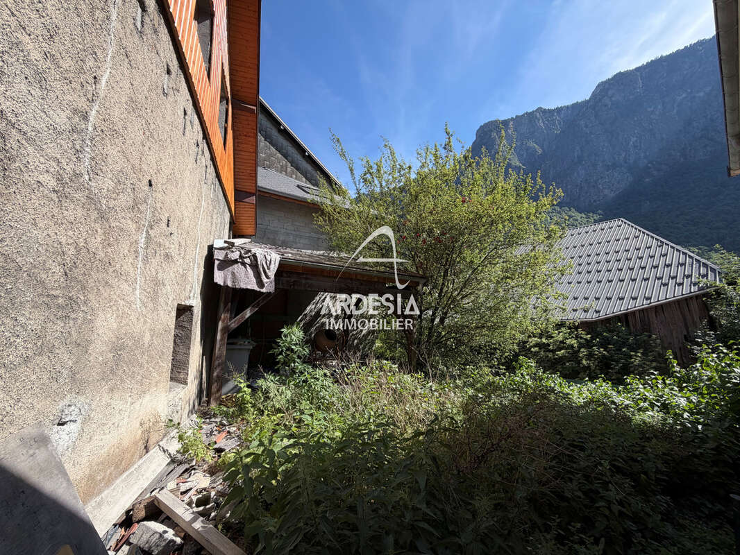 Pontamafrey   la tour-en-maurienne   ensemble immobilier à fort potentiel - photo 45