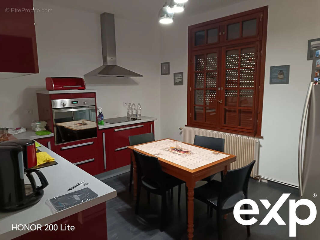 Maison à FEUQUIERES-EN-VIMEU