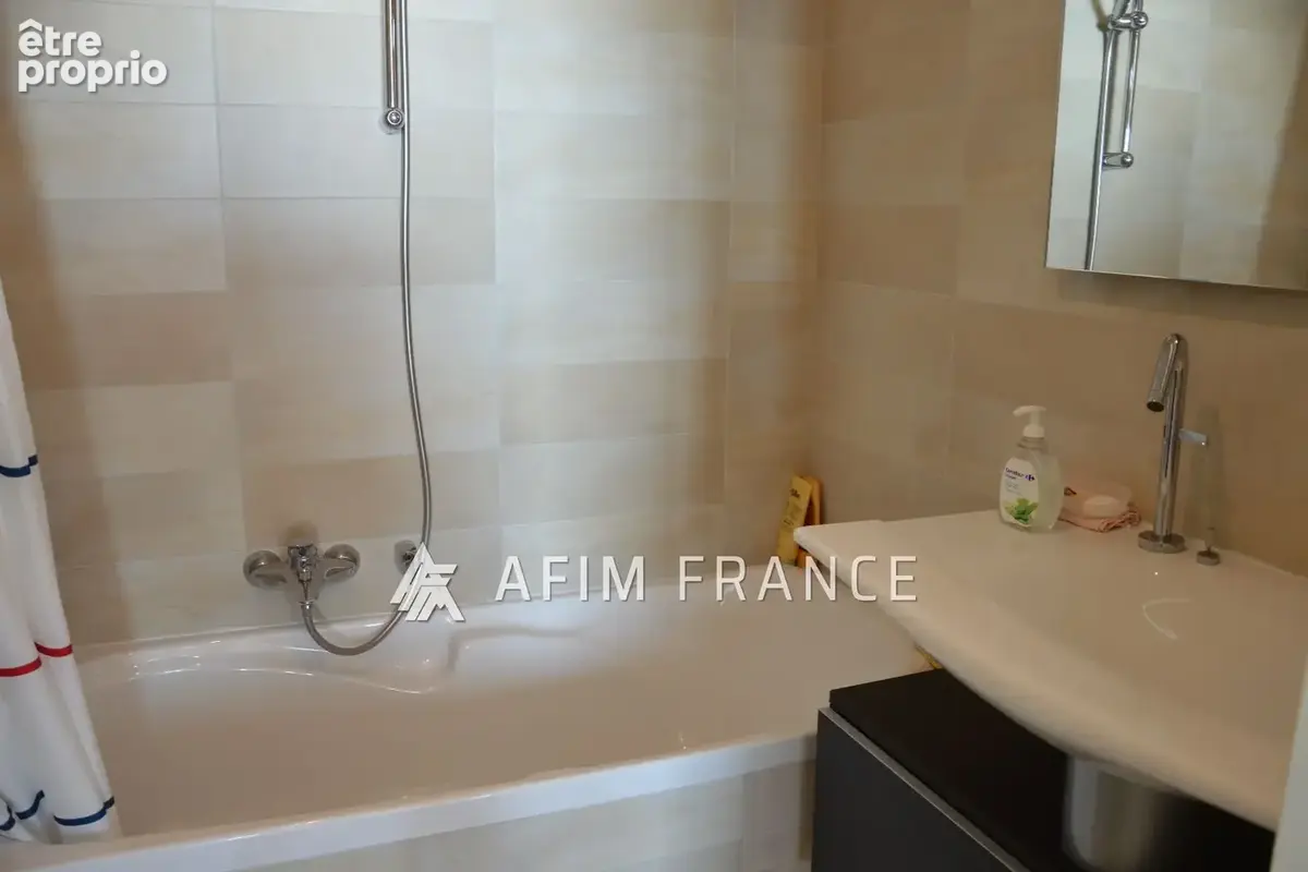 Appartement 2 pièces 35 m² à vendre à Cap-D'ail (06320) - photo 8