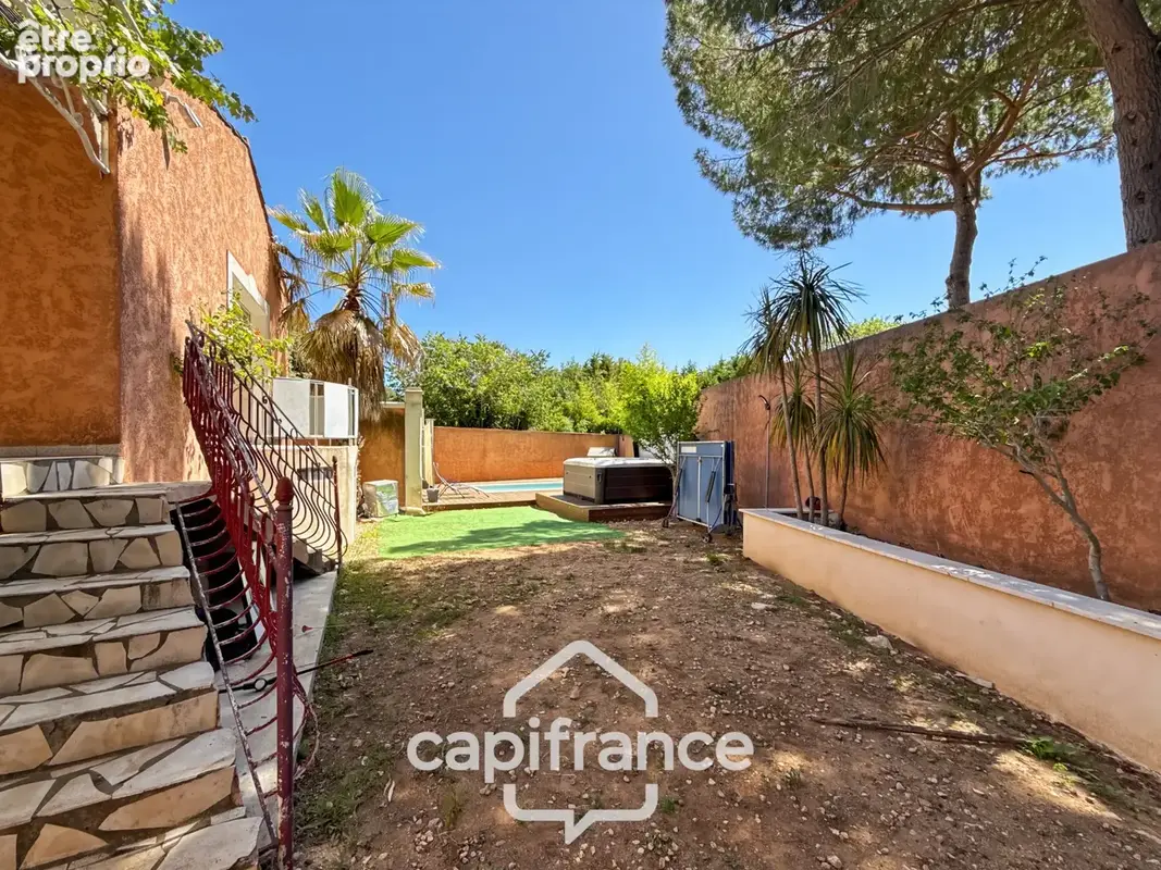 LE CRÈS – Maison familiale avec appartement indépendant, piscine et revenu locatif - photo 10