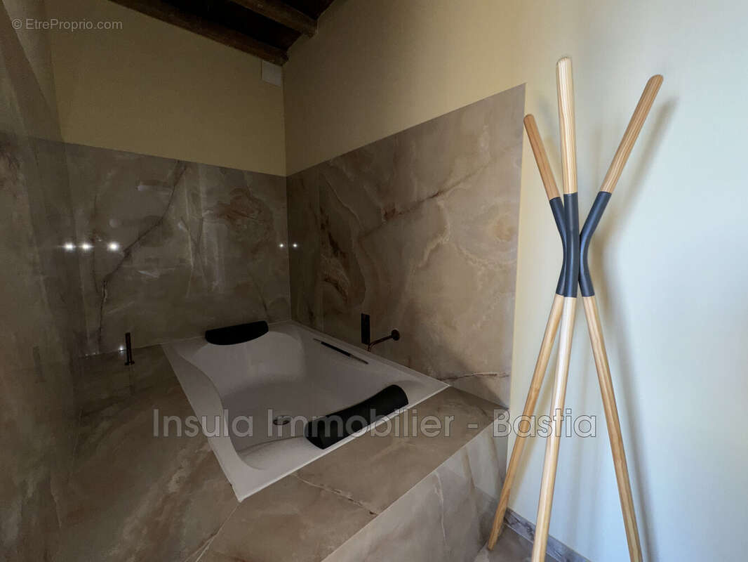 Appartement à SAN-MARTINO-DI-LOTA