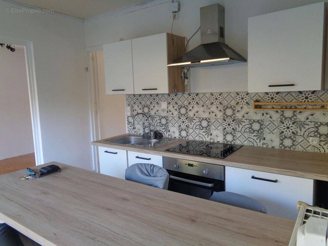Appartement à VALS-PRES-LE-PUY