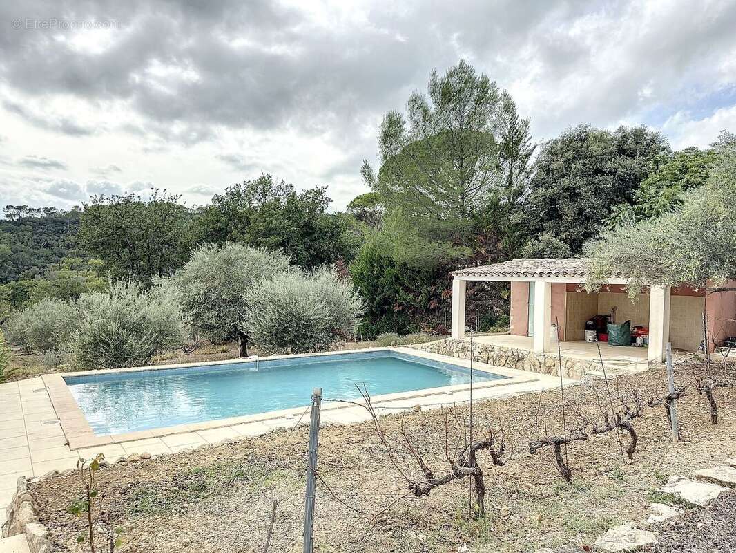 Maison à LORGUES