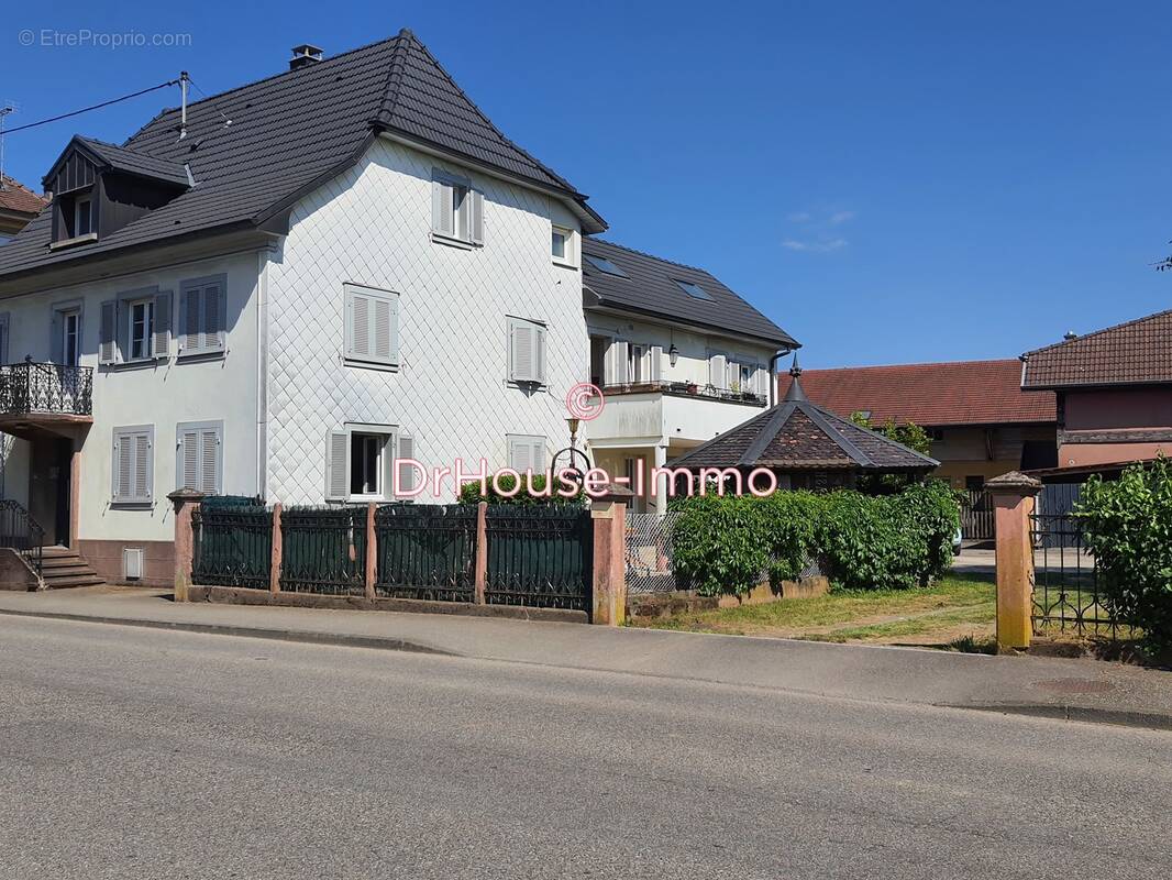 Appartement à DANNEMARIE