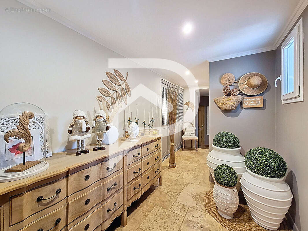 Maison à PIERRELATTE