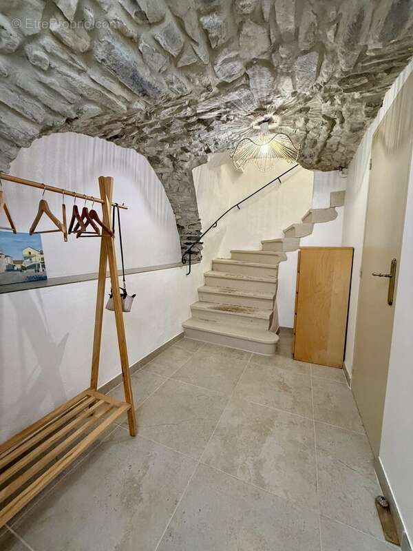 Maison 40 m² à Moulezan  - photo 3