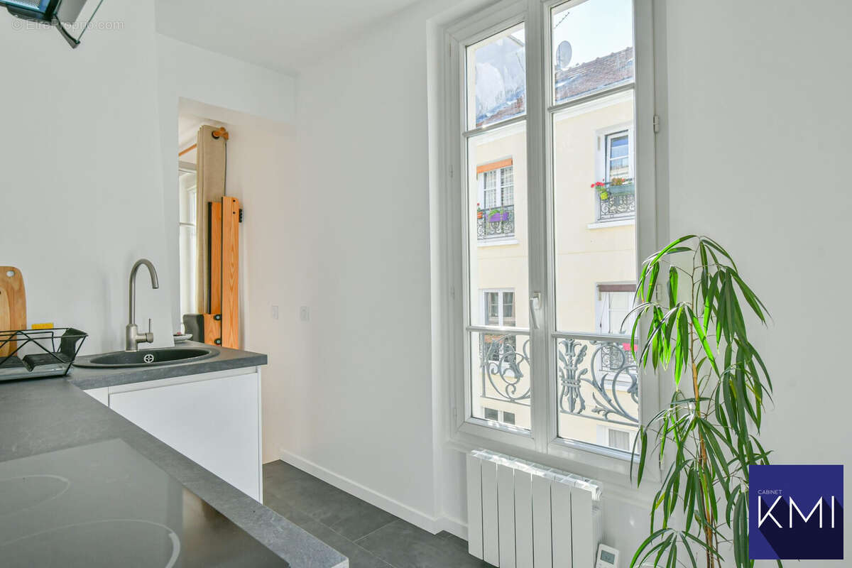 Appartement à PARIS-11E