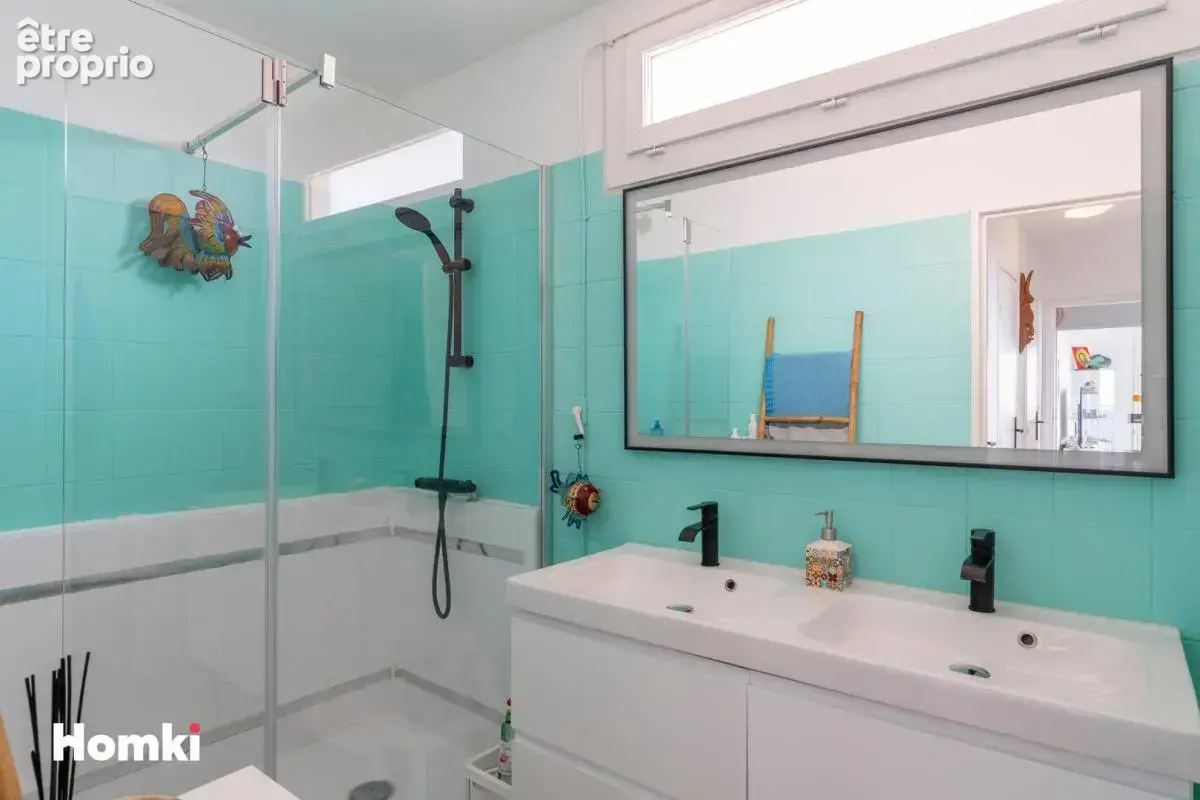 Appartement T3 de 80 m² à Marseille 13010, Rue André Audoli - photo 10
