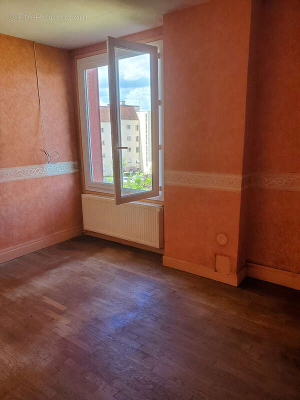 Maison à DECIZE