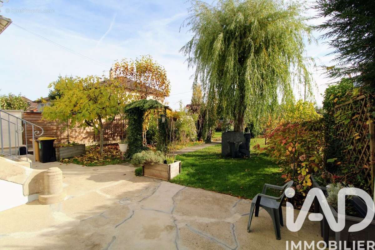 Photo 3 - Maison à LE PLESSIS-BOUCHARD