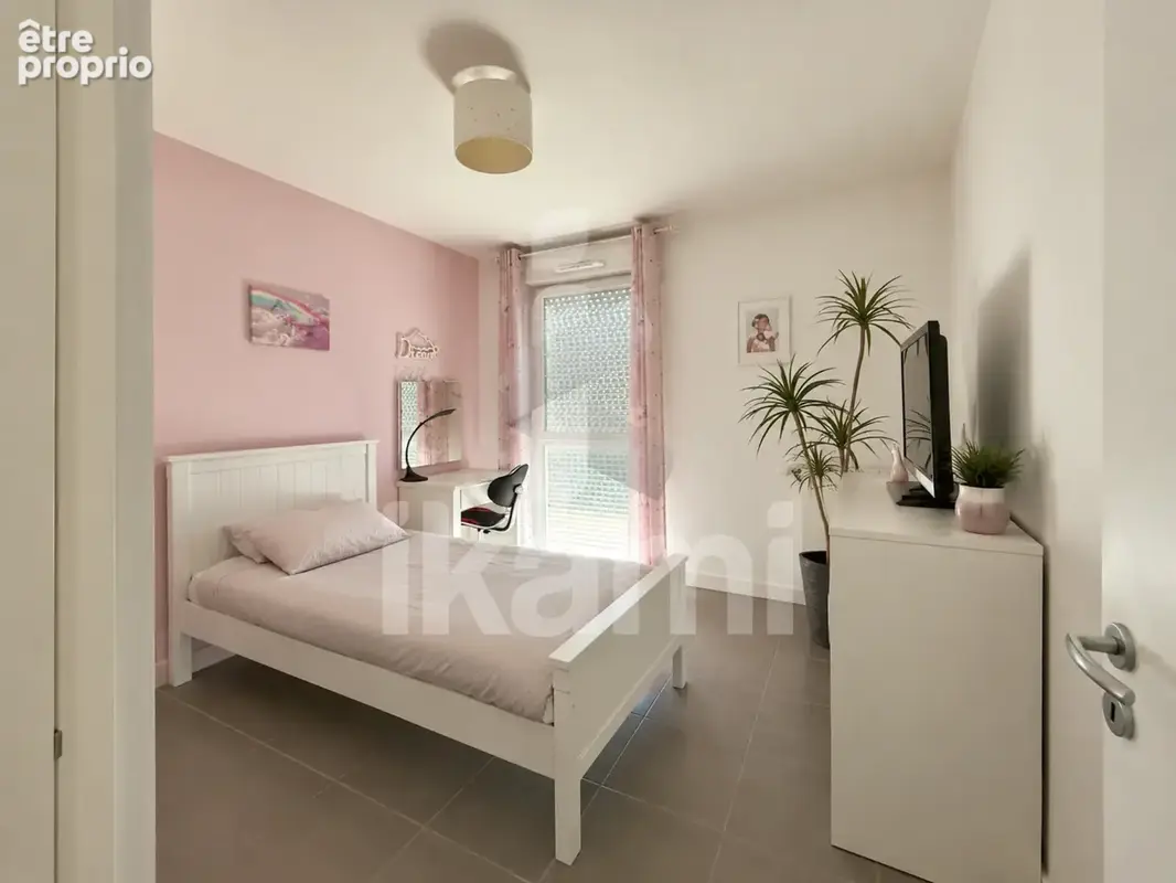 Vénissieux   T4 78 m2   3 chambres   Grand balcon   Garage   DPE B - photo 5