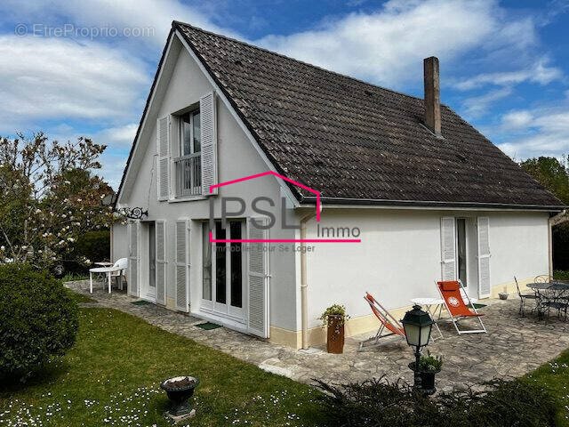 Maison à RUBELLES
