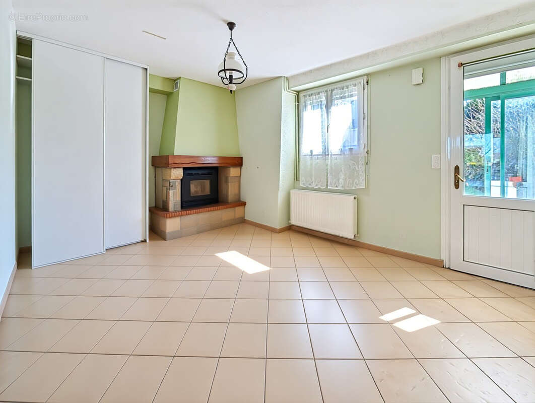 Maison à PLEINE-FOUGERES