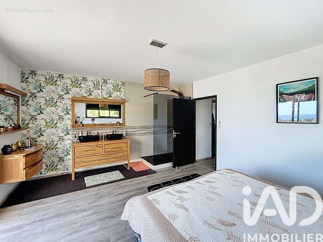 Photo 2 - Maison à SAINT-LEU