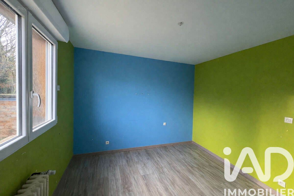 Maison 112 m² à Le Plessier-Rozainvillers  - photo 9