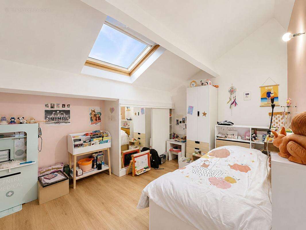 A vendre, superbe maison type provençale à Champcevinel 24750 - photo 11